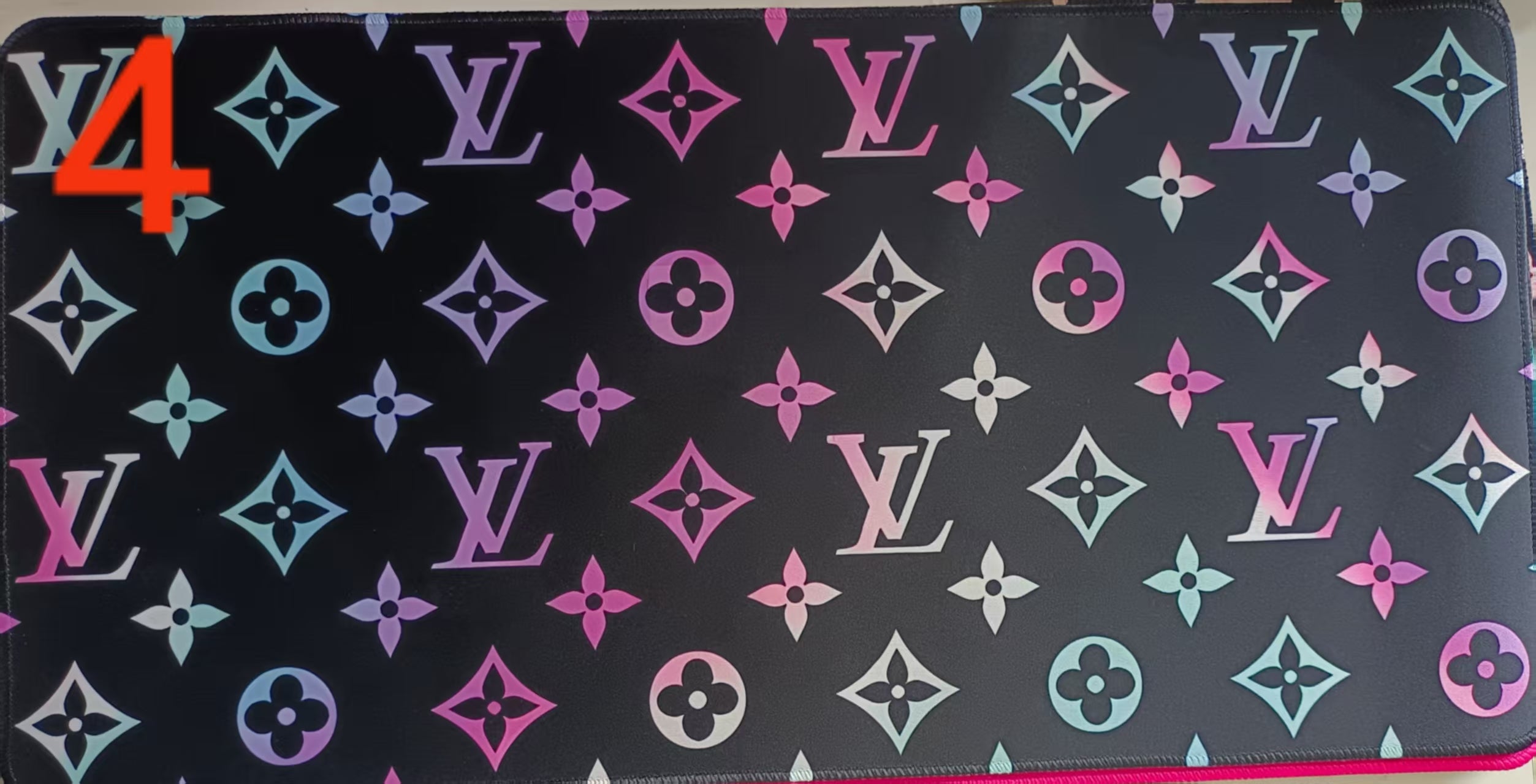 MaMa-desk mat