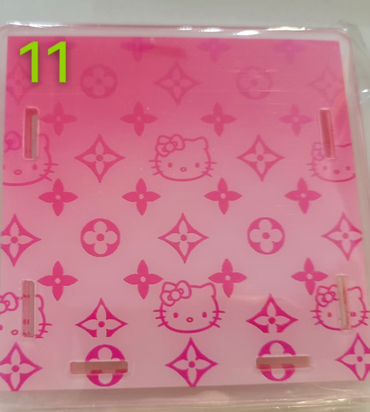 Pen holder