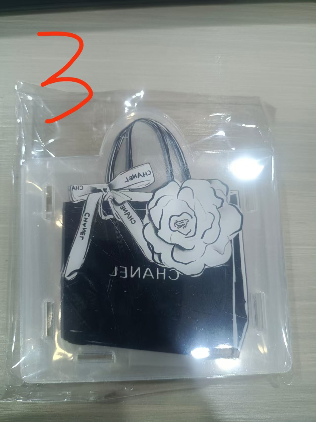 Pen holder
